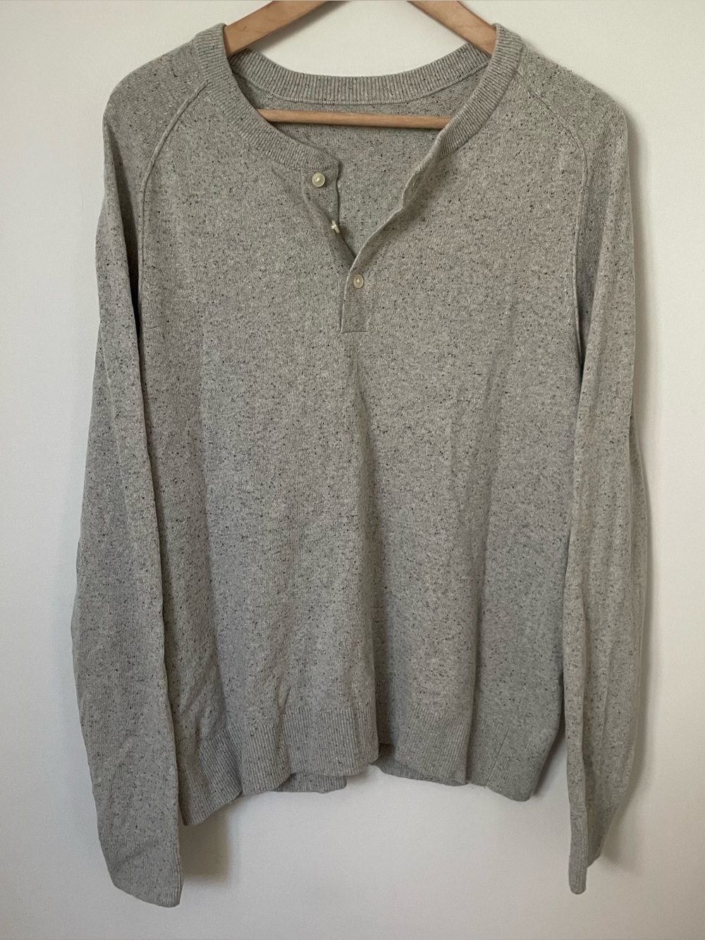 Club Monaco Merino Wool Blend Henley Specked Grey Size Small Knit